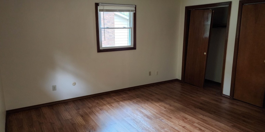 708 E Eddington Court, Bloomington, Indiana 47401-8739,MLS,202515709