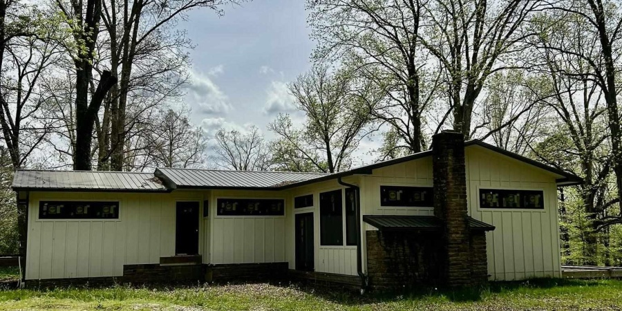 585 Artist Drive, Nashville, Indiana 47448-8106,MLS,202515841