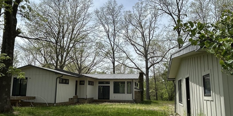 585 Artist Drive, Nashville, Indiana 47448-8106,MLS,202515841