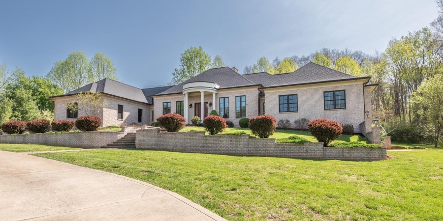 9225 S Foggy Ridge Lane, Bloomington, Indiana 47401,MLS,202516077