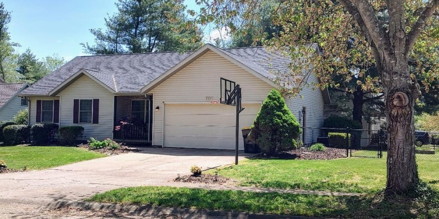 337 W White Pine Court, Bloomington, Indiana 47403-4653,MLS,202516263