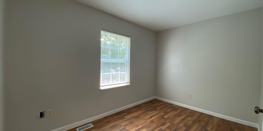 2412 S Brittany Lane, Bloomington, Indiana 47401,MLS,202516454