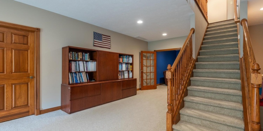 4650 S Amber Drive, Bloomington, Indiana 47401,MLS,202516498