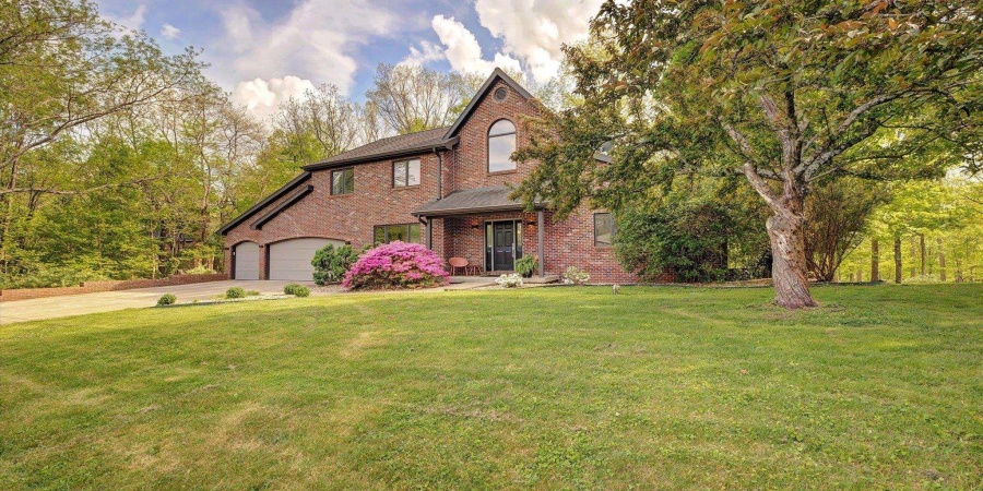 3730 E Devonshire Court, Bloomington, Indiana 47408,MLS,202516503