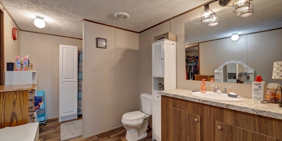 2106 E 24th Street, Bedford, Indiana 47421,MLS,202516521