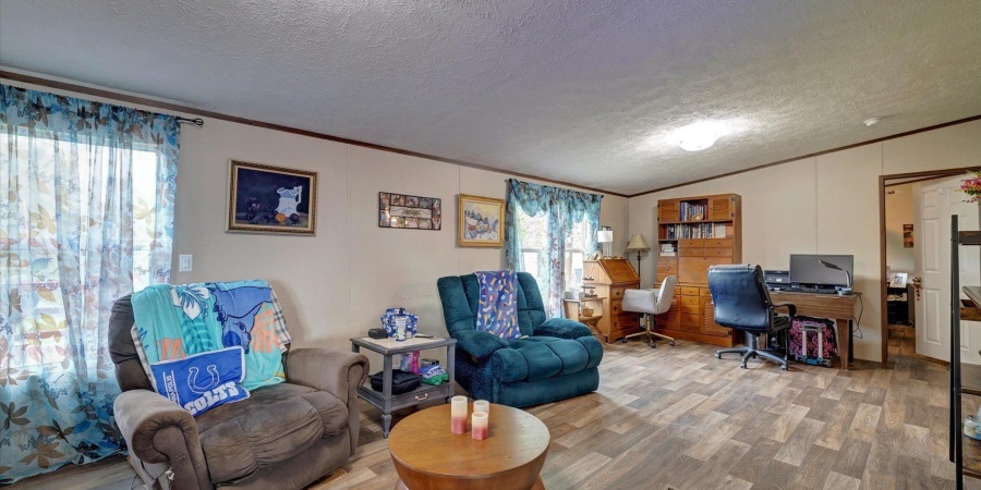 2106 E 24th Street, Bedford, Indiana 47421,MLS,202516521