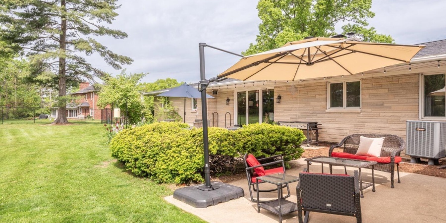 1008 S Meadowbrook Drive, Bloomington, Indiana 47401,MLS,202516528