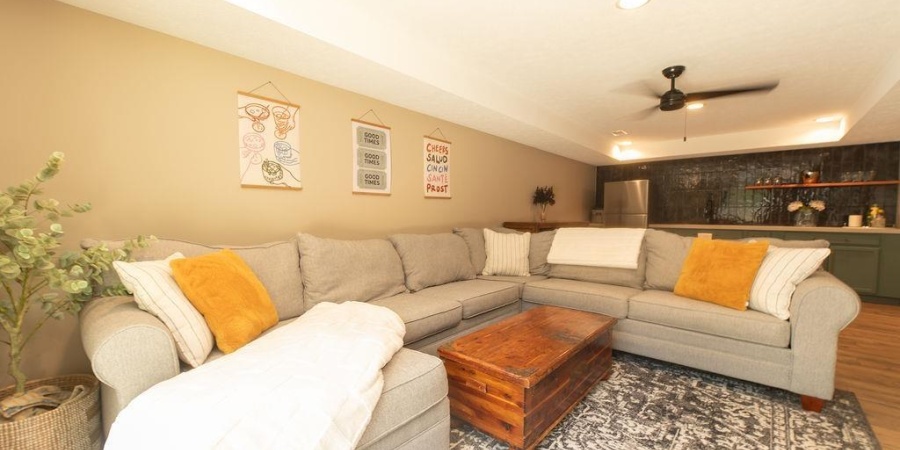 5020 W Autumn Circle, Bloomington, Indiana 47404-9048,MLS,202516544