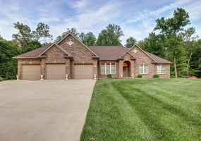 770 Pinewood Drive, Bedford, Indiana 47421,MLS,202517391