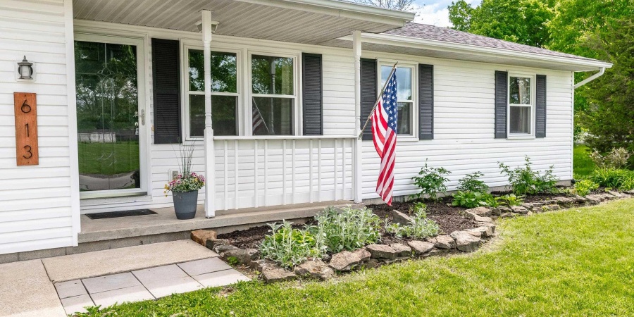 613 W Blackfoot Court, Ellettsville, Indiana 47429,MLS,202517645