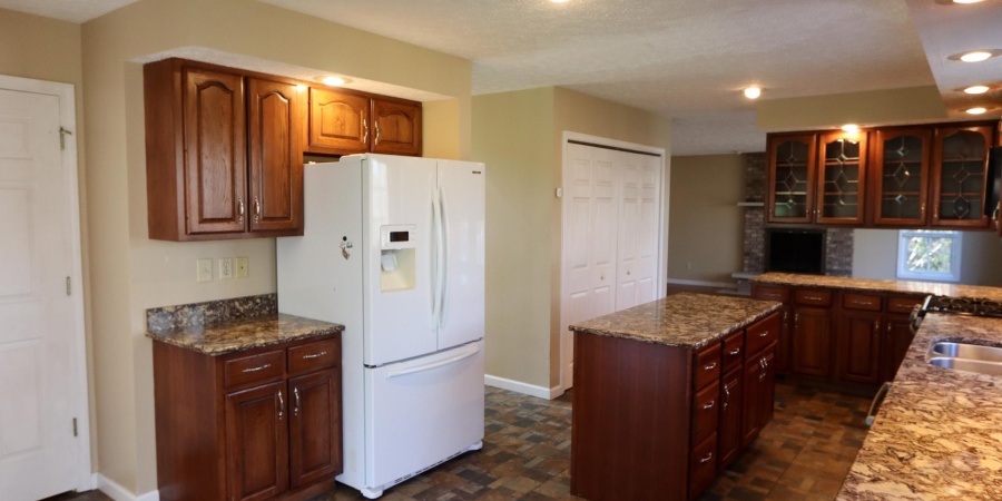 6412 E Wellston Drive, Bloomington, Indiana 47408,MLS,202517669
