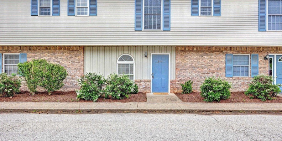 825 E Sherwood Hills Drive, Bloomington, Indiana 47401,MLS,202517767