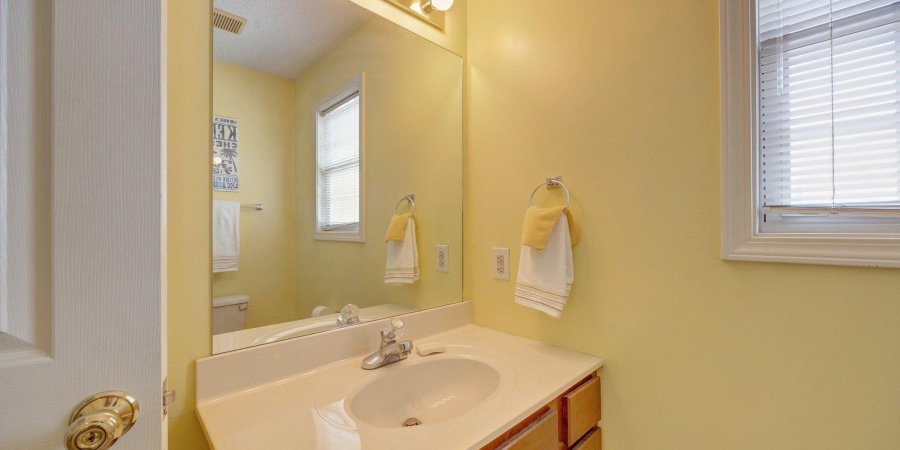 825 E Sherwood Hills Drive, Bloomington, Indiana 47401,MLS,202517767