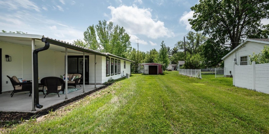 504 S Village Drive, Bloomington, Indiana 47403,MLS,202517908