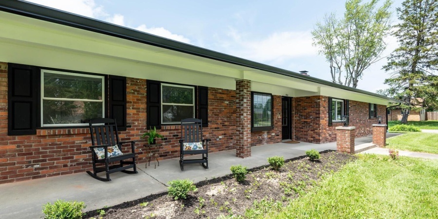 504 S Village Drive, Bloomington, Indiana 47403,MLS,202517908