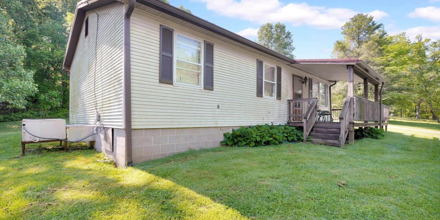 400 Woodhills Lane, Mitchell, Indiana 47446,MLS,202517936