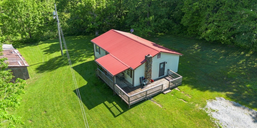 400 Woodhills Lane, Mitchell, Indiana 47446,MLS,202517936
