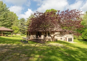 1332 N Russell Road, Bloomington, Indiana 47408-9792,MLS,202518033