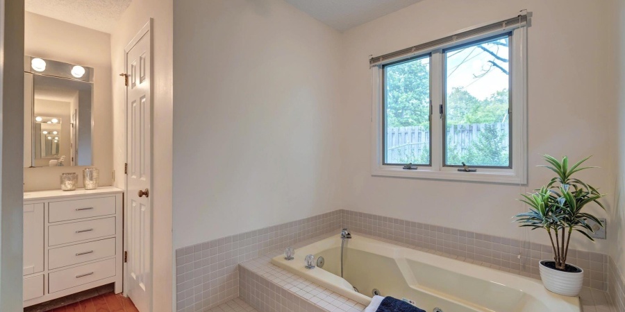 3737 S Bainbridge Drive, Bloomington, Indiana 47401,MLS,202518068