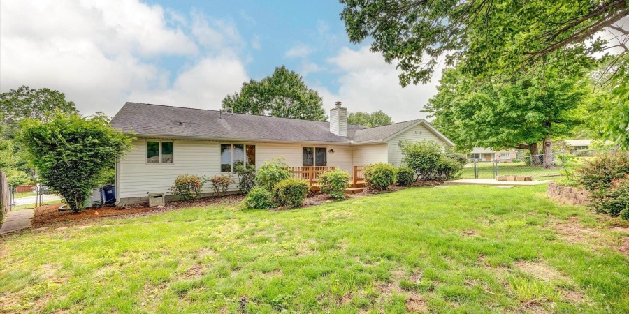 3737 S Bainbridge Drive, Bloomington, Indiana 47401,MLS,202518068