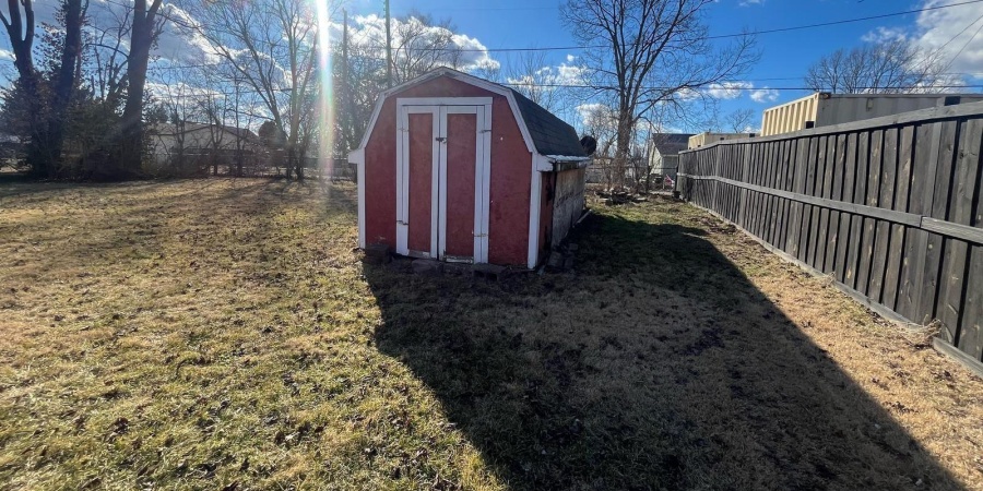 2911 S 9Th Street, Terre Haute, Indiana 47802-3811,MLS,202518070
