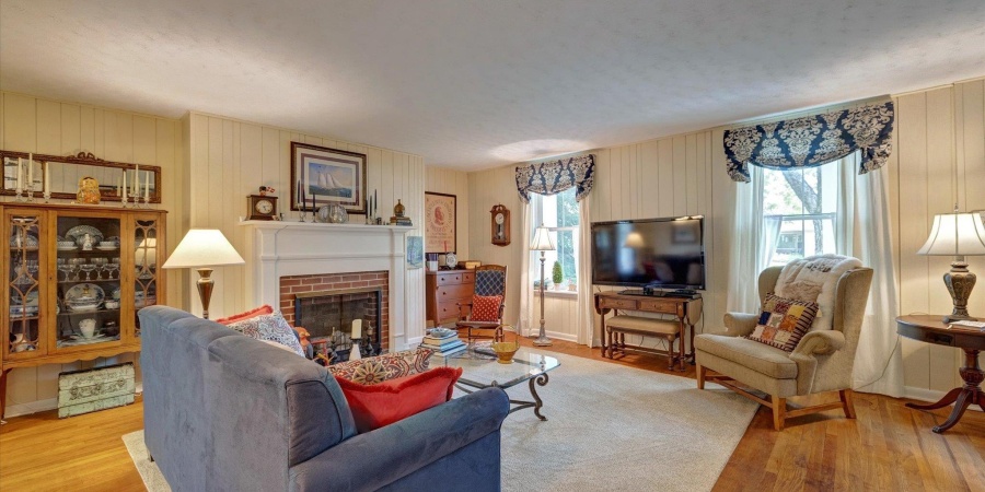 3615 E Post Road, Bloomington, Indiana 47408-2733,MLS,202518131