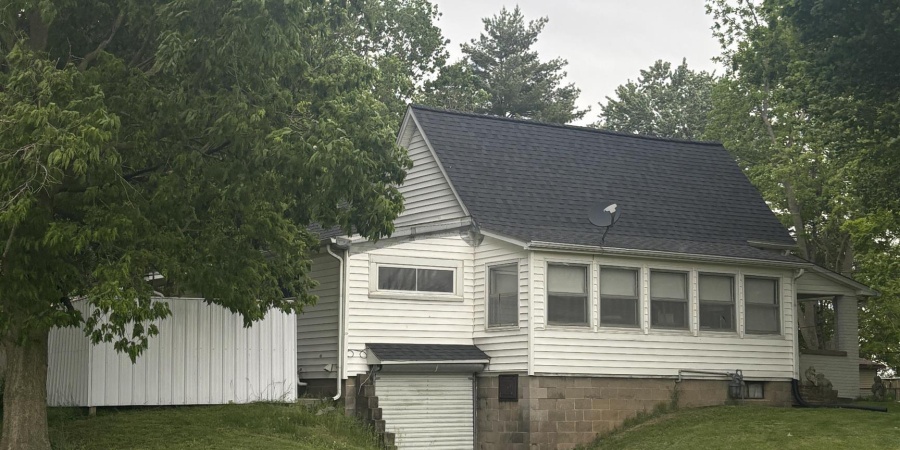 504 N Myra Street, Worthington, Indiana 47471,MLS,202518290