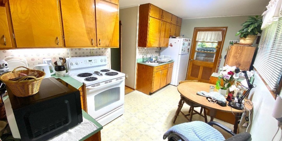 260 W Prairie Street, Lyons, Indiana 47443,MLS,202518362