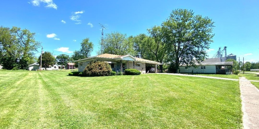 260 W Prairie Street, Lyons, Indiana 47443,MLS,202518362