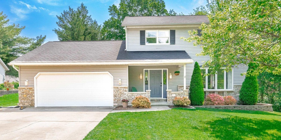 3807 S Laura Way, Bloomington, Indiana 47401,MLS,202518387