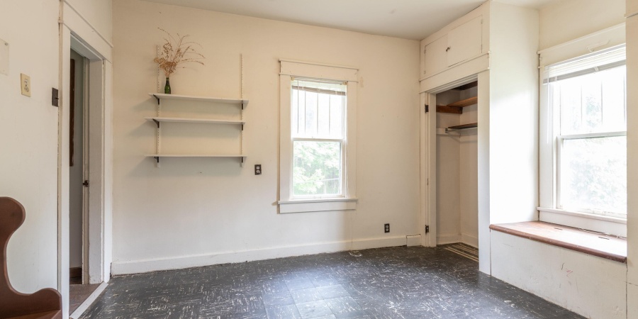 115 E 12th Street, Bloomington, Indiana 47408,MLS,202518453