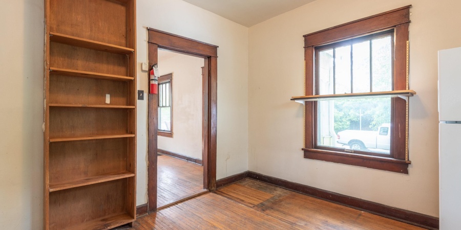 115 E 12th Street, Bloomington, Indiana 47408,MLS,202518453