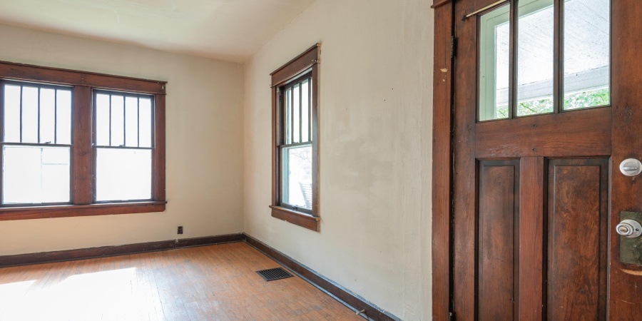 115 E 12th Street, Bloomington, Indiana 47408,MLS,202518453