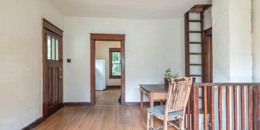 115 E 12th Street, Bloomington, Indiana 47408,MLS,202518453