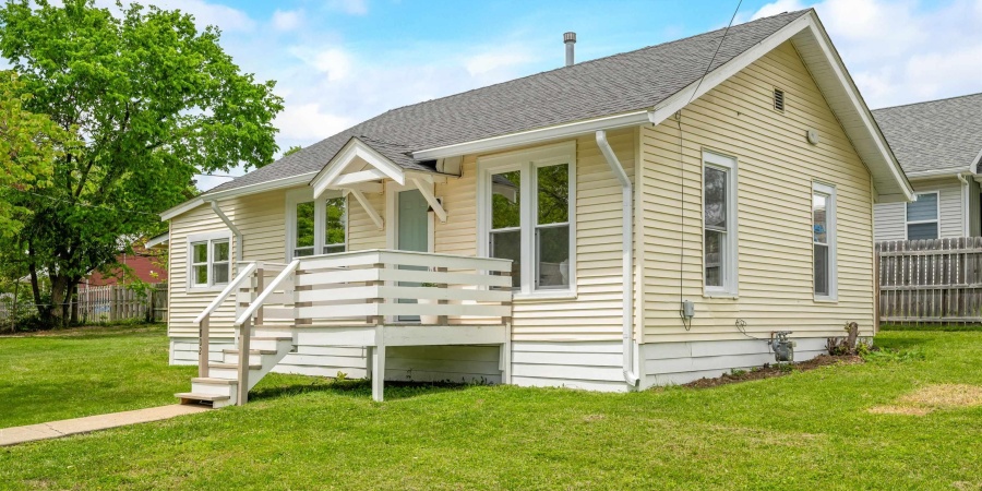 802 W Graham Drive, Bloomington, Indiana 47403,MLS,202518603