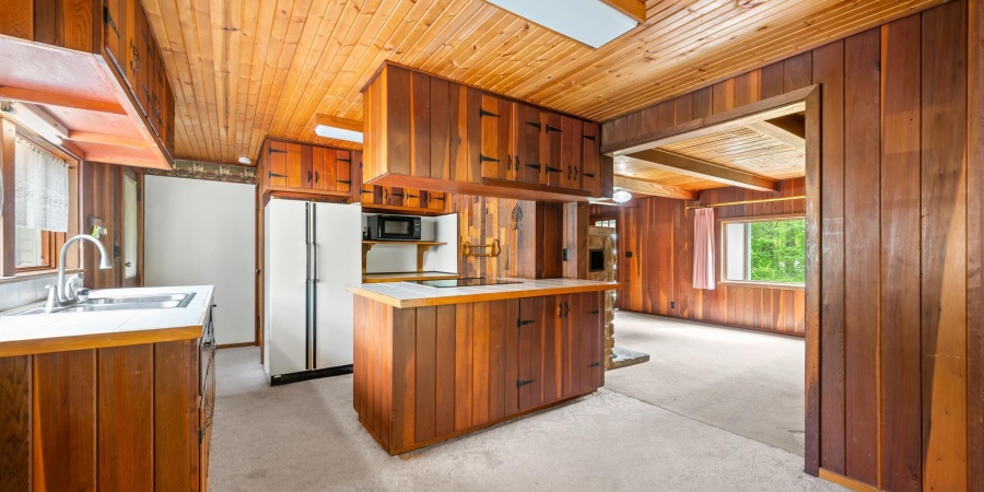 4837 Covered Bridge Road, Nashville, Indiana 47448-8479,MLS,202518614