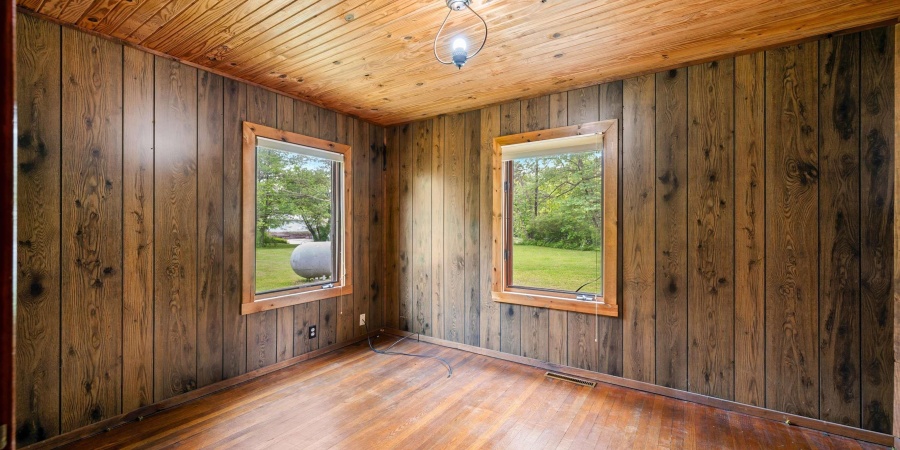 4837 Covered Bridge Road, Nashville, Indiana 47448-8479,MLS,202518614