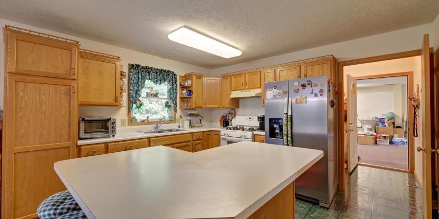 7373 Locust Lake Road, Spencer, Indiana 47460,MLS,202518622