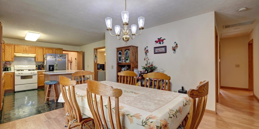 7373 Locust Lake Road, Spencer, Indiana 47460,MLS,202518622