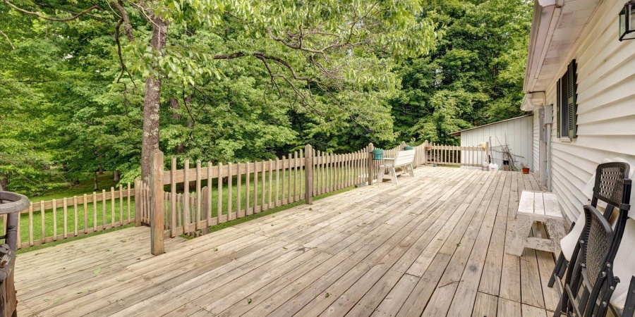 7373 Locust Lake Road, Spencer, Indiana 47460,MLS,202518622
