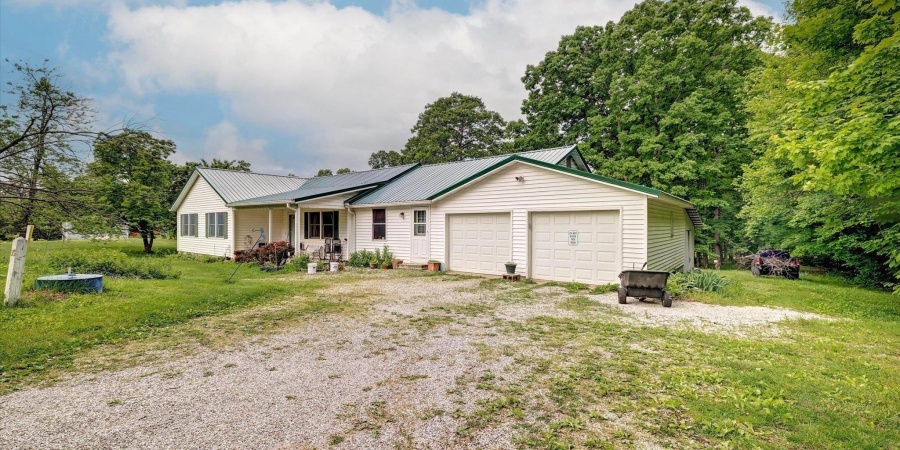 7373 Locust Lake Road, Spencer, Indiana 47460,MLS,202518622