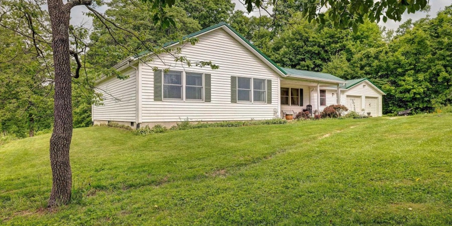 7373 Locust Lake Road, Spencer, Indiana 47460,MLS,202518622