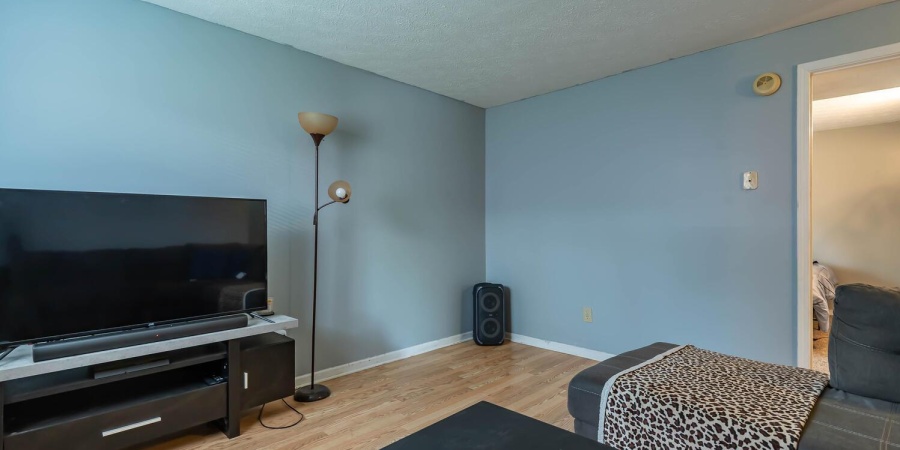 3879 Woodmere Way, Bloomington, Indiana 47403,MLS,202518628