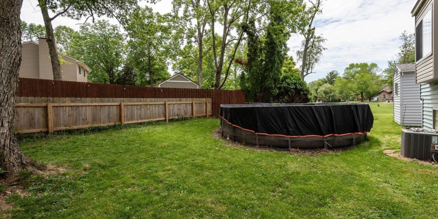 3879 Woodmere Way, Bloomington, Indiana 47403,MLS,202518628