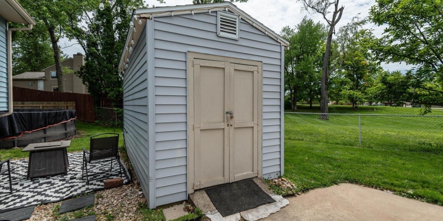3879 Woodmere Way, Bloomington, Indiana 47403,MLS,202518628