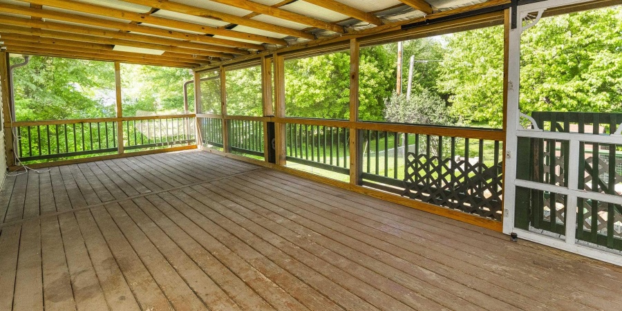 230 N Beechwood Drive, Ellettsville, Indiana 47429,MLS,202518658