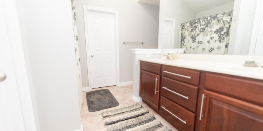 1301 W Countryside Lane, Bloomington, Indiana 47403-3260,MLS,202509070