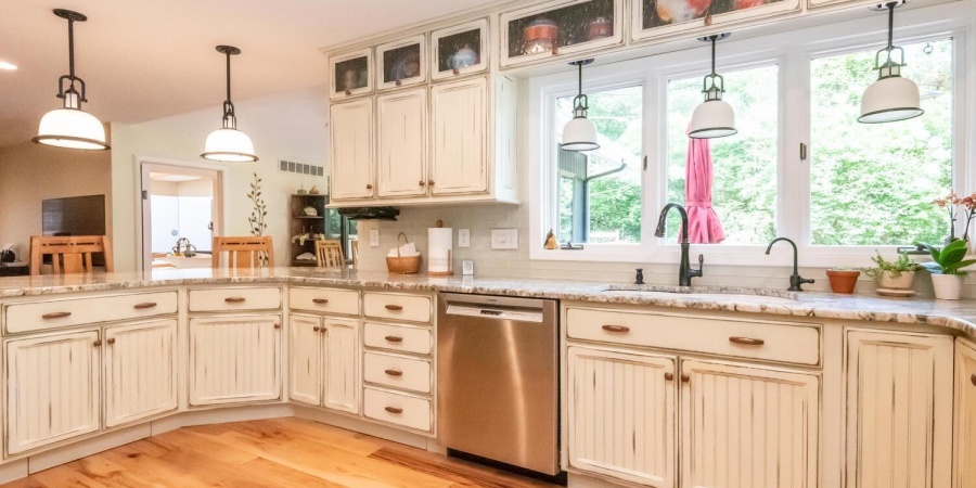 2608 S Trotters Run, Bloomington, Indiana 47401,MLS,202518786