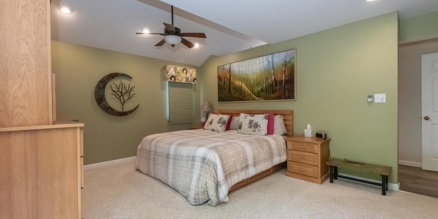 2608 S Trotters Run, Bloomington, Indiana 47401,MLS,202518786