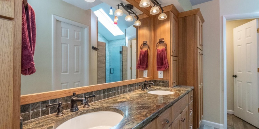 2608 S Trotters Run, Bloomington, Indiana 47401,MLS,202518786